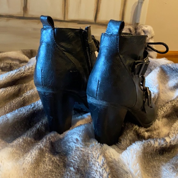 Madden Girl booties - Picture 3 of 7